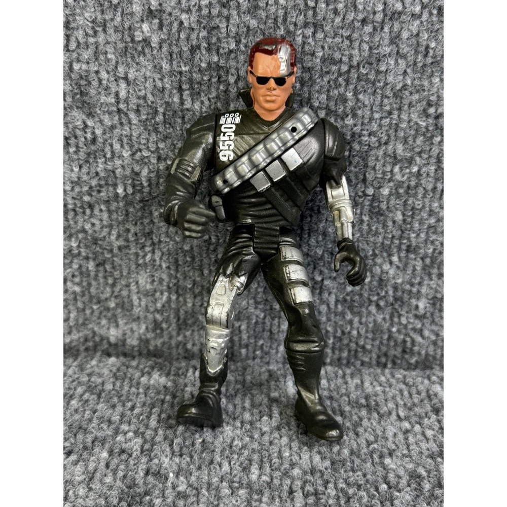 Vintage 1993 Kenner Terminator 2 Future War Cyber-Grip Action Figure‎ T2 Toy